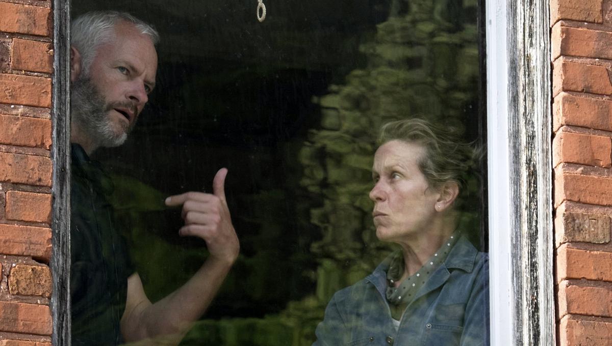 El director de "Three Billboards Outside Ebbing, Missouri", Martin McDonagh, y la actriz protagónica, Frances McDormand. (Foto: Difusión)