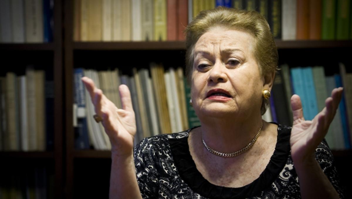 Martha Hildebrandt: el significado de "cangrejo"