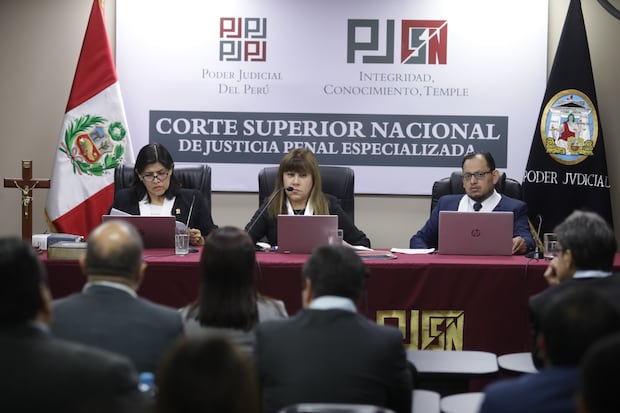 Todos los alegatos fueron ante los jueces del Tercer Juzgado Colegiado de la CSNJPE. Foto: GEC / Britanie Arroyo