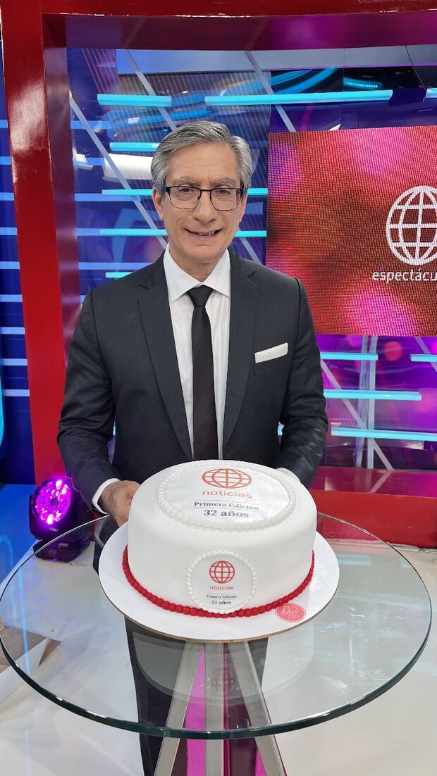 Federico Salazar, periodista de 64 años, aseguró que trabajar en Primera Edición le permitió ganar una amiga, en referencia a su compañera de noticias Verónica Linares