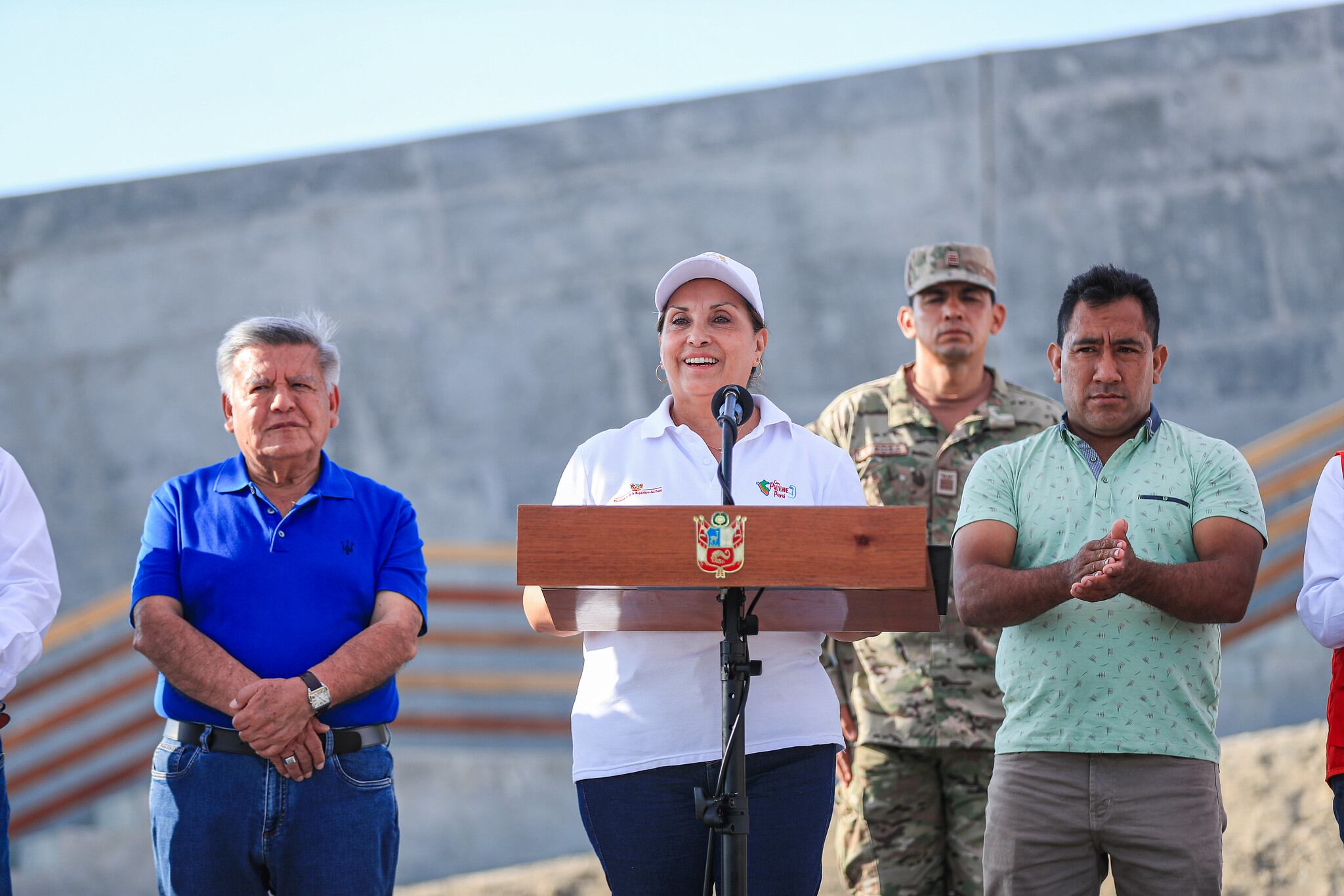 Dina Boluarte participó en actividad junto César Acuña, líder de APP, gobernador regional de La Libertad y principal aliado del Gobierno. (Foto: Presidencia)